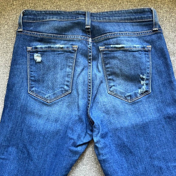 Flying monkey distressed jeans size 29